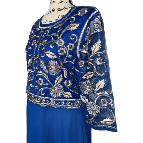 Maner - Royal Blue Embroidered Evening Gown - Size Large - NWT - Picture 2 of 12